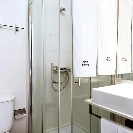 Mar Bravo Назаре